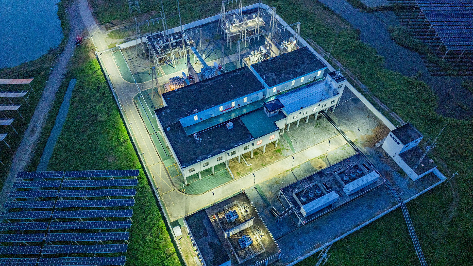 再生可能エネルギー　太陽光発電　風力発電　